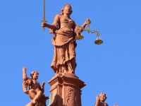 Justitia_Kachelmann_Prozess_2011